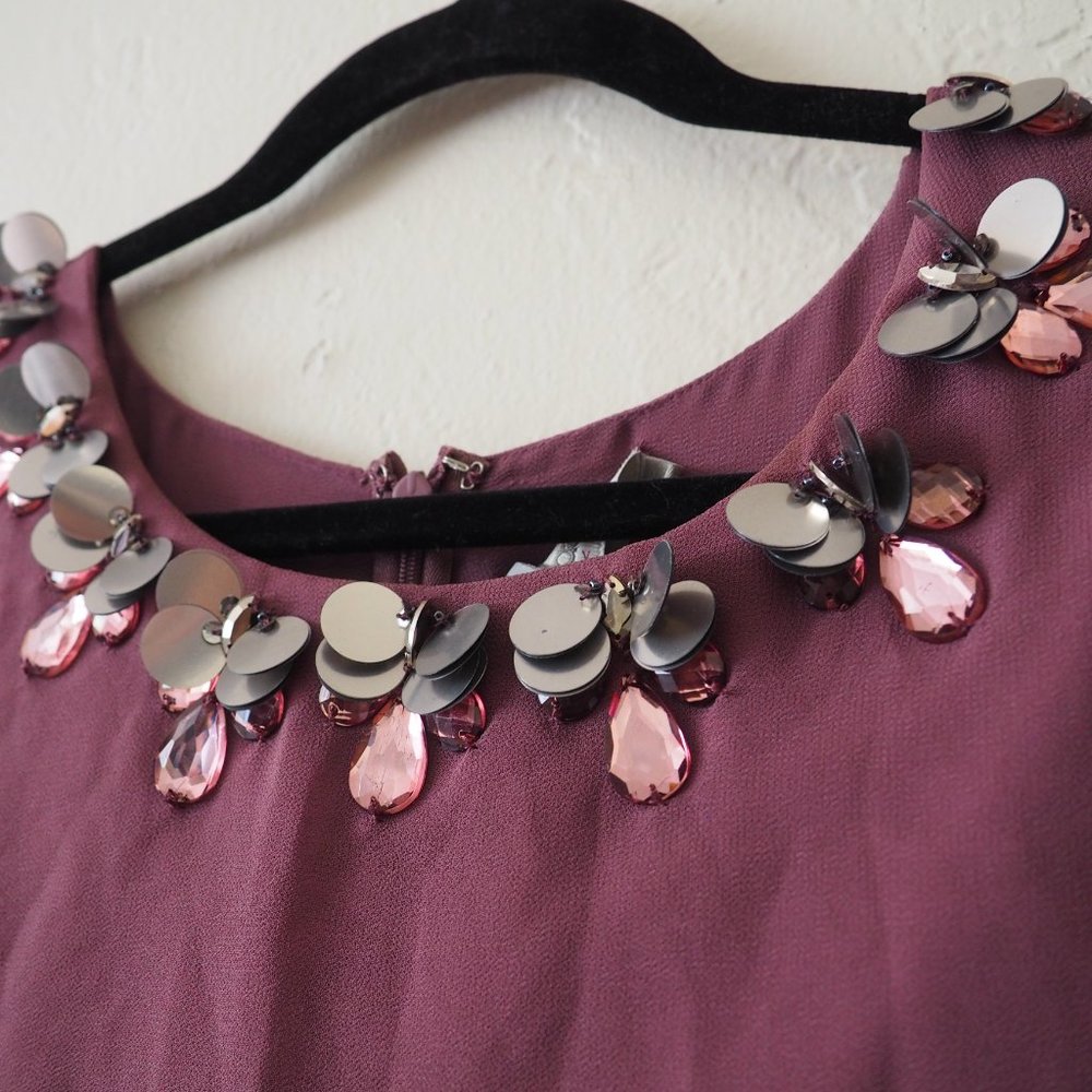 Asos Curve Midi Dress w/ 3D Embellished Neckline sz US 24 - Picture 6 of 9